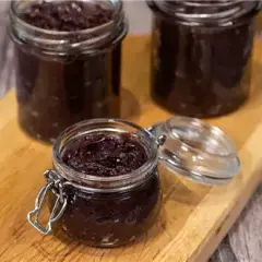 Domowa konfitura do herbaty - przepis na idealny dodatek do ulubionego napoju