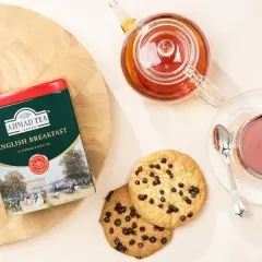 Jak smakuje herbata English Breakfast od Ahmad Tea i jakie ma zalety?
