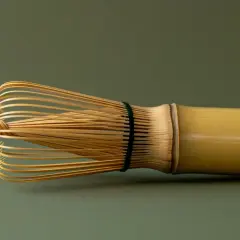 Miotełka do matcha: Jak wybrać najlepszą? Praktyczny poradnik